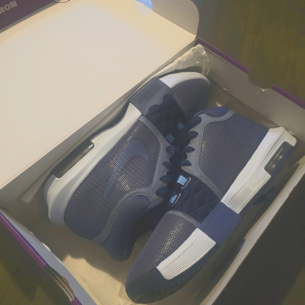 Sneakers Lebron